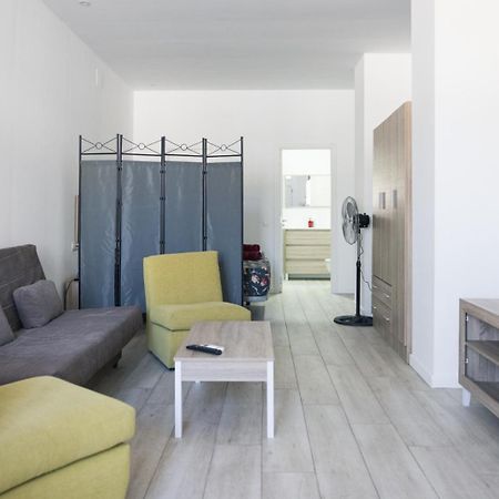 Апартаменти Malaga Velarde Center Екстер'єр фото