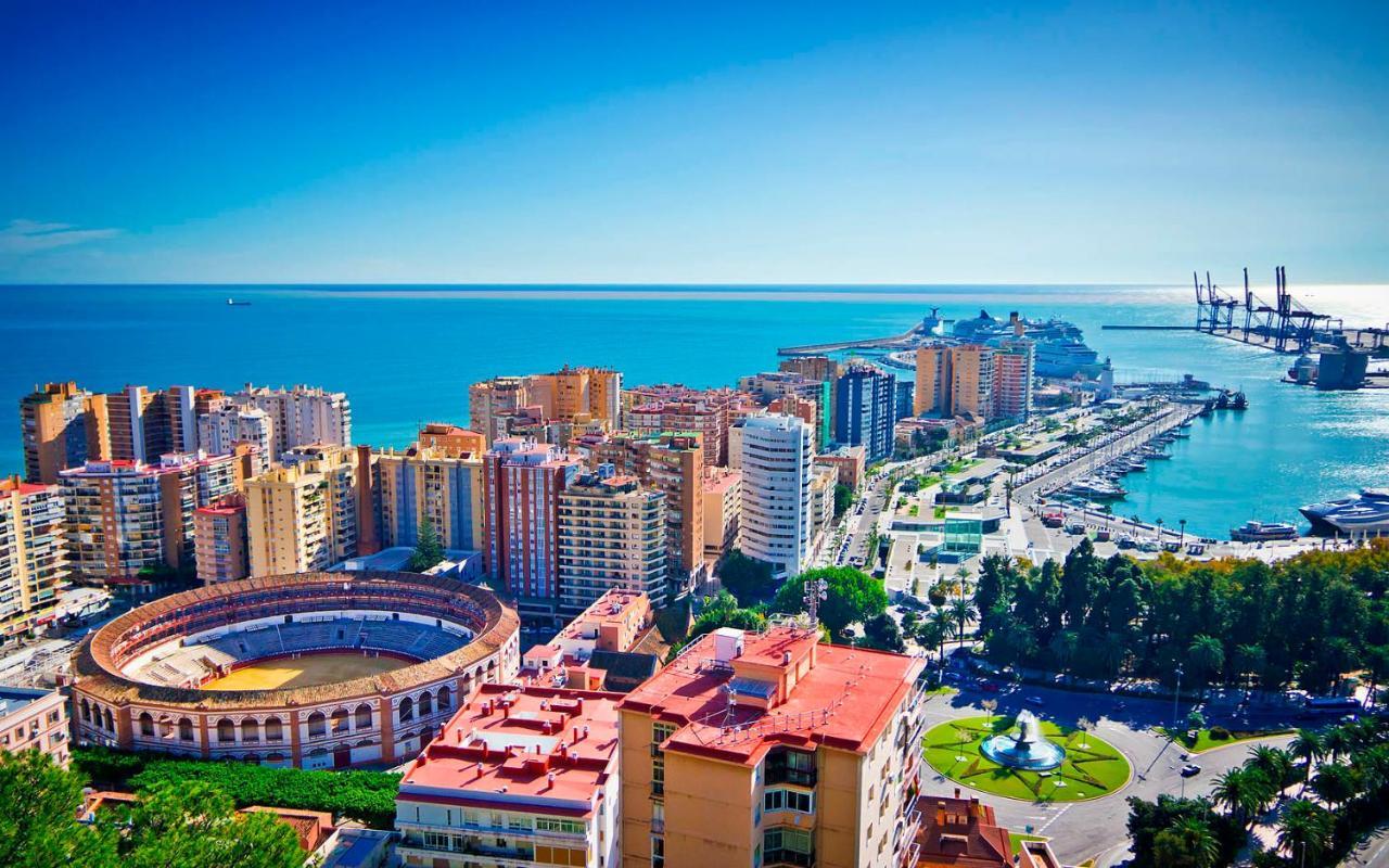 Апартаменти Malaga Velarde Center Екстер'єр фото