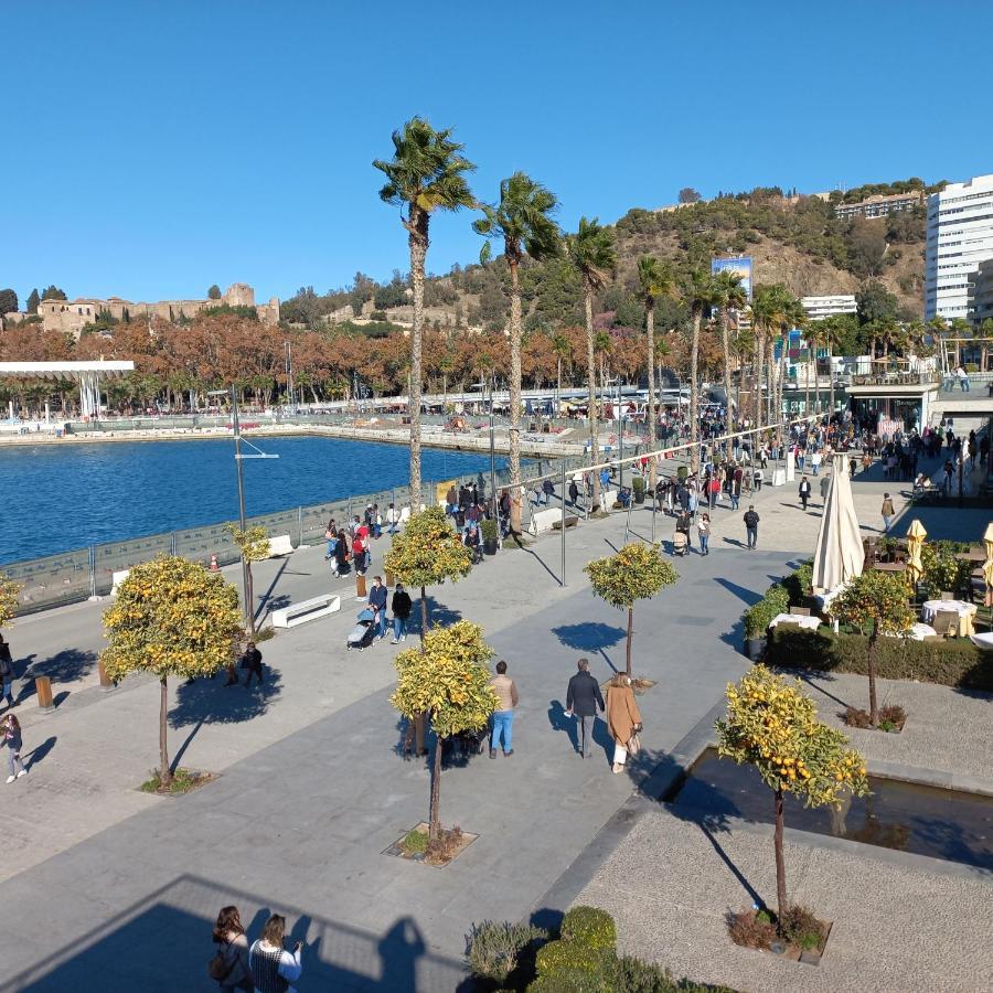 Апартаменти Malaga Velarde Center Екстер'єр фото